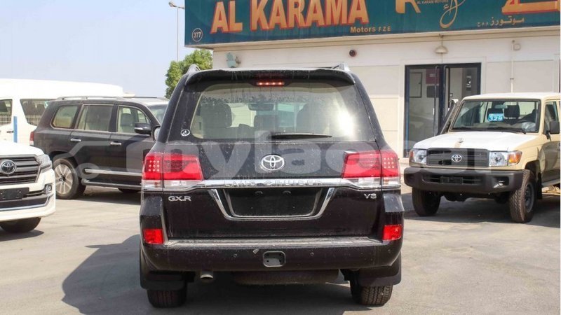 Big with watermark toyota land cruiser attapeu province import dubai 2668