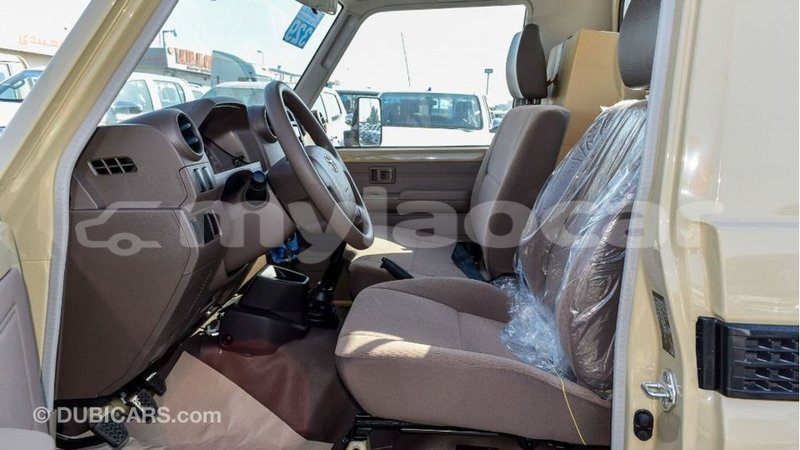 Big with watermark toyota land cruiser attapeu province import dubai 2669