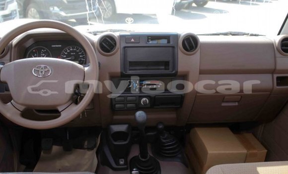 Buy Import Toyota Land Cruiser Beige Car in Import - Dubai in Attapeu Province Buy Import Toyota Land Cruiser Beige Car in Import - Dubai in Attapeu Province