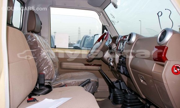 Buy Import Toyota Land Cruiser Beige Car in Import - Dubai in Attapeu Province Buy Import Toyota Land Cruiser Beige Car in Import - Dubai in Attapeu Province