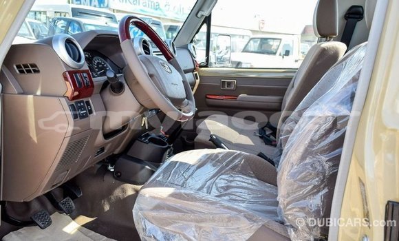 Buy Import Toyota Land Cruiser Beige Car in Import - Dubai in Attapeu Province Buy Import Toyota Land Cruiser Beige Car in Import - Dubai in Attapeu Province