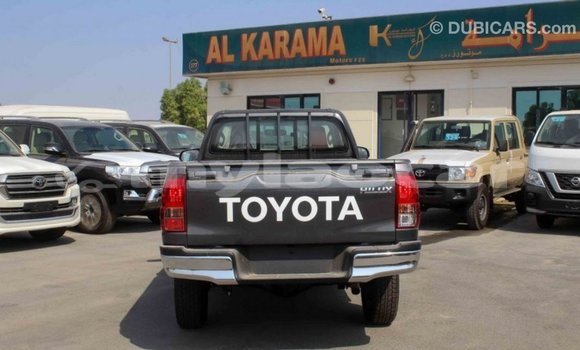 Buy Import Toyota Hilux Other Car in Import - Dubai in Attapeu Province Buy Import Toyota Hilux Other Car in Import - Dubai in Attapeu Province