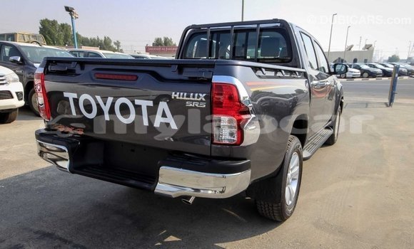 Buy Import Toyota Hilux Other Car in Import - Dubai in Attapeu Province Buy Import Toyota Hilux Other Car in Import - Dubai in Attapeu Province