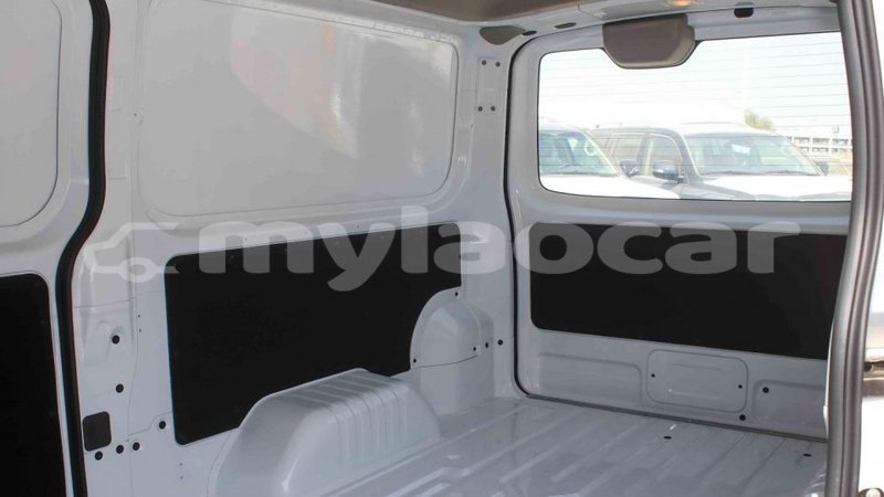 Big with watermark nissan urvan attapeu province import dubai 2679