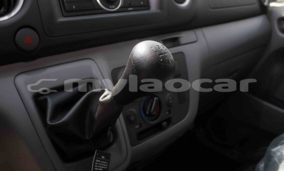 Buy Import Nissan Urvan White Car in Import - Dubai in Attapeu Province Buy Import Nissan Urvan White Car in Import - Dubai in Attapeu Province