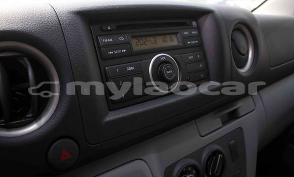 Buy Import Nissan Urvan White Car in Import - Dubai in Attapeu Province Buy Import Nissan Urvan White Car in Import - Dubai in Attapeu Province