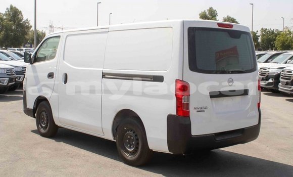 Buy Import Nissan Urvan White Car in Import - Dubai in Attapeu Province Buy Import Nissan Urvan White Car in Import - Dubai in Attapeu Province