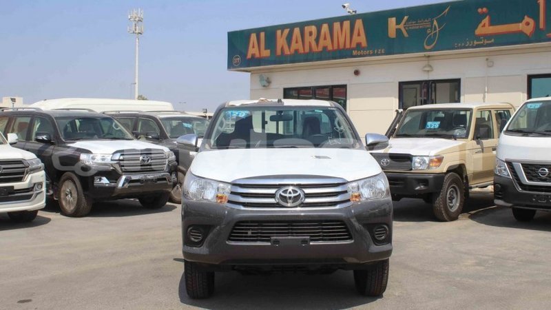 Big with watermark toyota hilux attapeu province import dubai 2680
