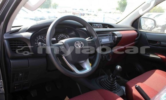 Buy Import Toyota Hilux Other Car in Import - Dubai in Attapeu Province Buy Import Toyota Hilux Other Car in Import - Dubai in Attapeu Province