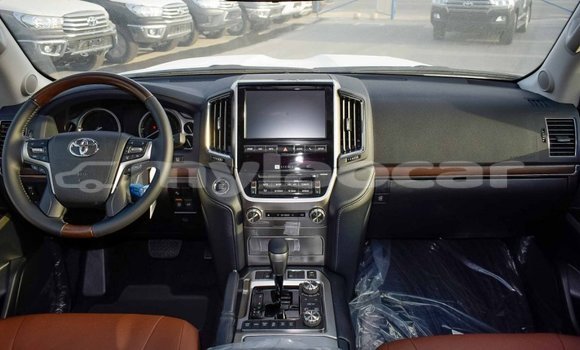 Buy Import Toyota Land Cruiser Black Car in Import - Dubai in Attapeu Province Buy Import Toyota Land Cruiser Black Car in Import - Dubai in Attapeu Province