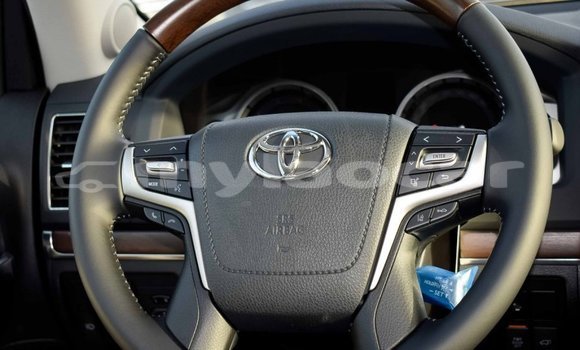 Buy Import Toyota Land Cruiser Black Car in Import - Dubai in Attapeu Province Buy Import Toyota Land Cruiser Black Car in Import - Dubai in Attapeu Province