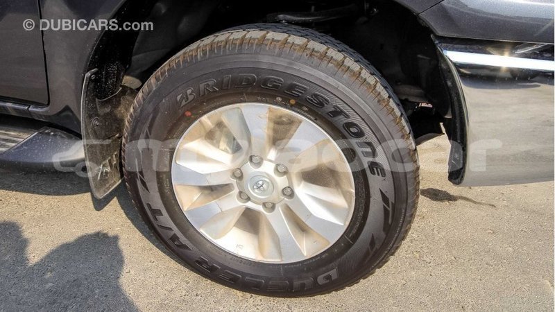 Big with watermark toyota hilux attapeu province import dubai 2687