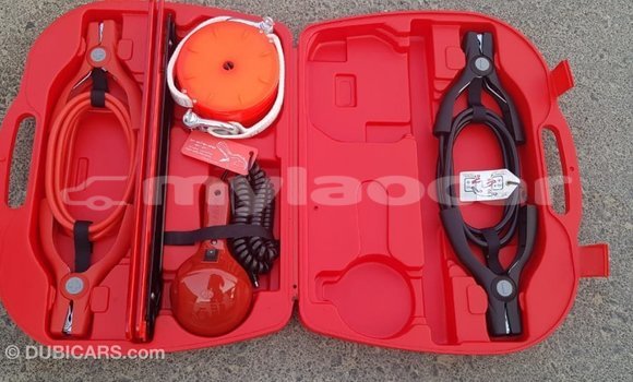 Buy Import Toyota Hilux White Car in Import - Dubai in Attapeu Province Buy Import Toyota Hilux White Car in Import - Dubai in Attapeu Province