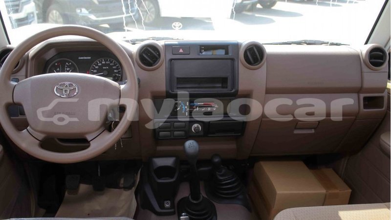 Big with watermark toyota land cruiser attapeu province import dubai 2690