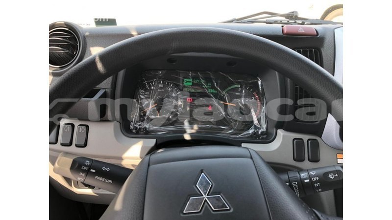 Big with watermark mitsubishi carisma attapeu province import dubai 2692