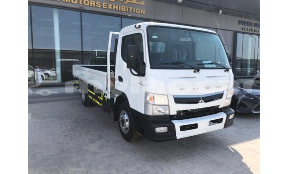 Buy Import Mitsubishi Carisma White Car in Import - Dubai in Attapeu Province Buy Import Mitsubishi Carisma White Car in Import - Dubai in Attapeu Province