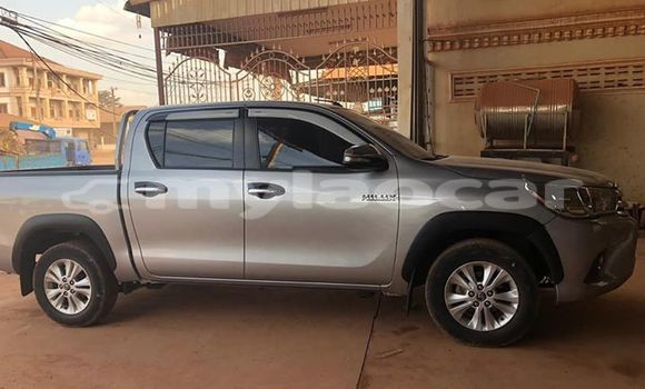 Buy Used Toyota Hilux Other Car in Vientiane in Vientiane Province Buy Used Toyota Hilux Other Car in Vientiane in Vientiane Province