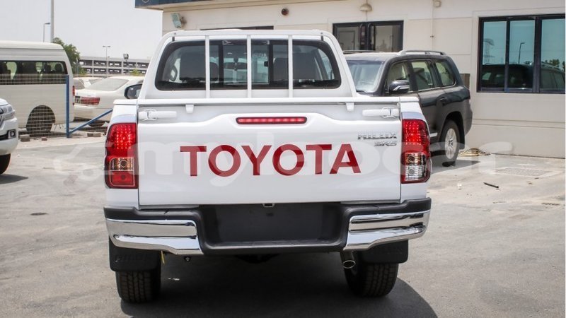 Big with watermark toyota hilux attapeu province import dubai 2697