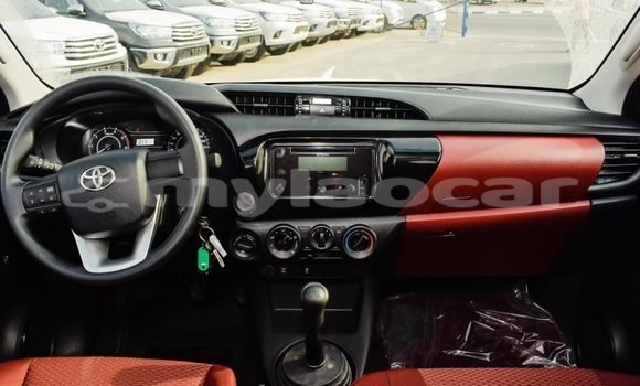 Buy Import Toyota Hilux White Car in Import - Dubai in Attapeu Province Buy Import Toyota Hilux White Car in Import - Dubai in Attapeu Province