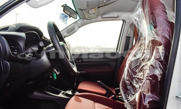 Buy Import Toyota Hilux White Car in Import - Dubai in Attapeu Province Buy Import Toyota Hilux White Car in Import - Dubai in Attapeu Province