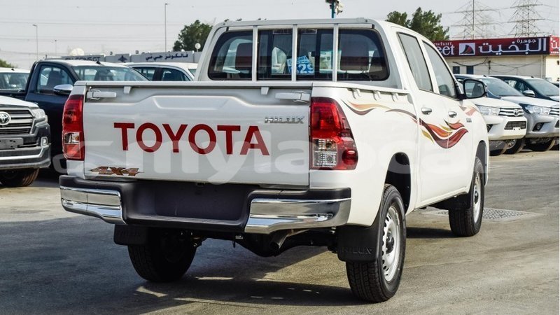 Big with watermark toyota hilux attapeu province import dubai 2698