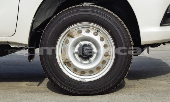 Buy Import Toyota Hilux White Car in Import - Dubai in Attapeu Province Buy Import Toyota Hilux White Car in Import - Dubai in Attapeu Province