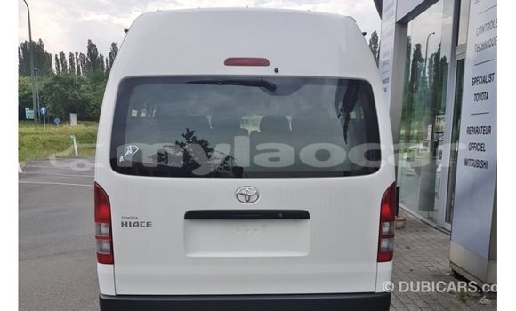 Buy Import Toyota Hiace White Car in Import - Dubai in Attapeu Province Buy Import Toyota Hiace White Car in Import - Dubai in Attapeu Province