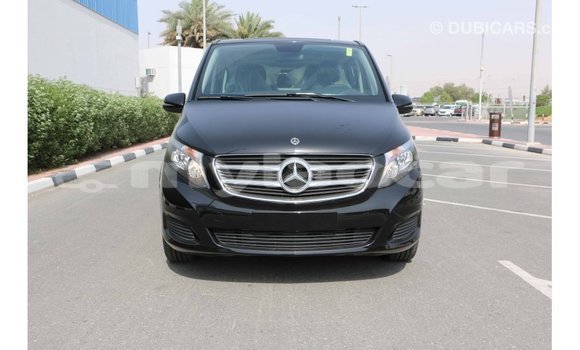 Buy Import Mercedes-Benz 250 Black Car in Import - Dubai in Attapeu Province Buy Import Mercedes-Benz 250 Black Car in Import - Dubai in Attapeu Province