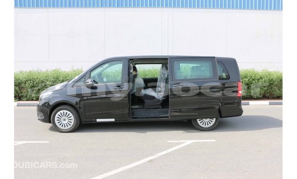 Buy Import Mercedes-Benz 250 Black Car in Import - Dubai in Attapeu Province Buy Import Mercedes-Benz 250 Black Car in Import - Dubai in Attapeu Province