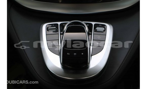 Buy Import Mercedes-Benz 250 Black Car in Import - Dubai in Attapeu Province Buy Import Mercedes-Benz 250 Black Car in Import - Dubai in Attapeu Province