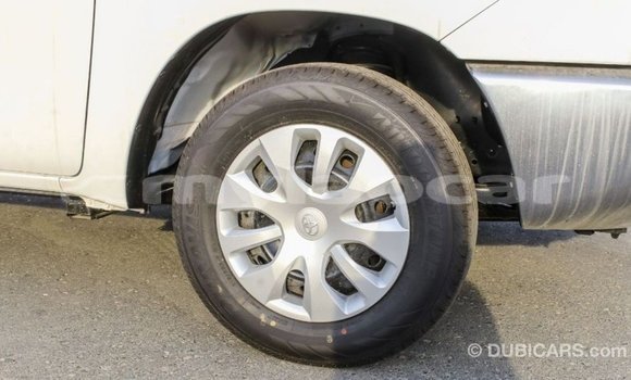 Buy Import Toyota Hilux White Car in Import - Dubai in Attapeu Province Buy Import Toyota Hilux White Car in Import - Dubai in Attapeu Province