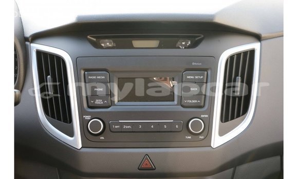 Buy Import Hyundai Creta Other Car in Import - Dubai in Attapeu Province Buy Import Hyundai Creta Other Car in Import - Dubai in Attapeu Province