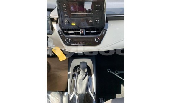 Buy Import Toyota Corolla White Car in Import - Dubai in Attapeu Province Buy Import Toyota Corolla White Car in Import - Dubai in Attapeu Province