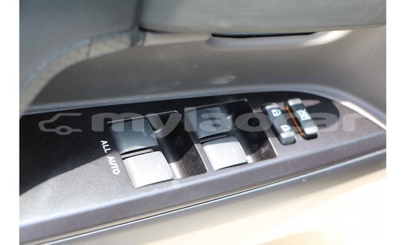 Buy Import Toyota Land Cruiser White Car in Import - Dubai in Attapeu Province Buy Import Toyota Land Cruiser White Car in Import - Dubai in Attapeu Province