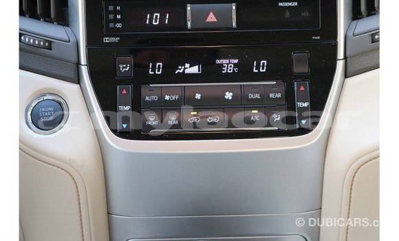 Buy Import Toyota Land Cruiser White Car in Import - Dubai in Attapeu Province Buy Import Toyota Land Cruiser White Car in Import - Dubai in Attapeu Province