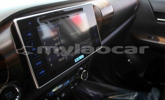 Buy Import Toyota Hilux Other Car in Import - Dubai in Attapeu Province Buy Import Toyota Hilux Other Car in Import - Dubai in Attapeu Province