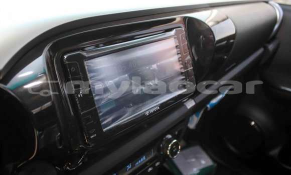 Buy Import Toyota Hilux Blue Car in Import - Dubai in Attapeu Province Buy Import Toyota Hilux Blue Car in Import - Dubai in Attapeu Province