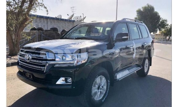 Buy Import Toyota Land Cruiser Black Car in Import - Dubai in Attapeu Province Buy Import Toyota Land Cruiser Black Car in Import - Dubai in Attapeu Province