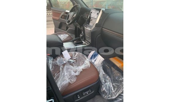 Buy Import Toyota Land Cruiser Black Car in Import - Dubai in Attapeu Province Buy Import Toyota Land Cruiser Black Car in Import - Dubai in Attapeu Province