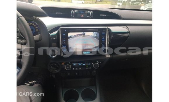 Buy Import Toyota Hilux Other Car in Import - Dubai in Attapeu Province Buy Import Toyota Hilux Other Car in Import - Dubai in Attapeu Province