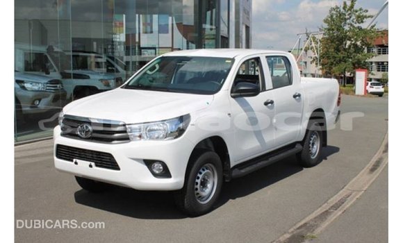 Buy Import Toyota Hilux White Car in Import - Dubai in Attapeu Province Buy Import Toyota Hilux White Car in Import - Dubai in Attapeu Province