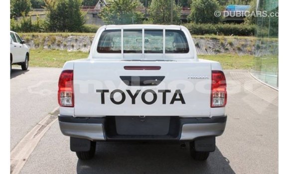 Buy Import Toyota Hilux White Car in Import - Dubai in Attapeu Province Buy Import Toyota Hilux White Car in Import - Dubai in Attapeu Province