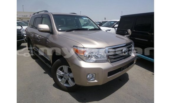 Buy Import Toyota Land Cruiser Other Car in Import - Dubai in Attapeu Province Buy Import Toyota Land Cruiser Other Car in Import - Dubai in Attapeu Province