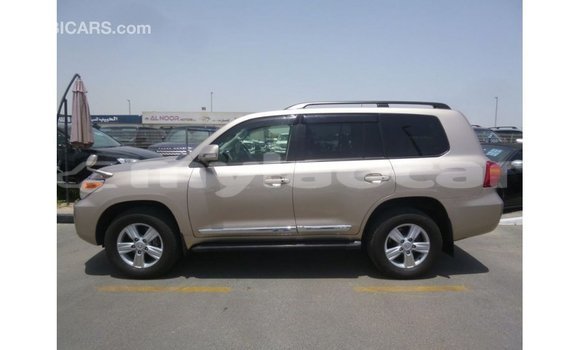 Buy Import Toyota Land Cruiser Other Car in Import - Dubai in Attapeu Province Buy Import Toyota Land Cruiser Other Car in Import - Dubai in Attapeu Province
