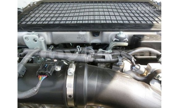 Buy Import Toyota Land Cruiser White Car in Import - Dubai in Attapeu Province Buy Import Toyota Land Cruiser White Car in Import - Dubai in Attapeu Province