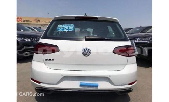 Buy Import Volkswagen Golf White Car in Import - Dubai in Attapeu Province Buy Import Volkswagen Golf White Car in Import - Dubai in Attapeu Province