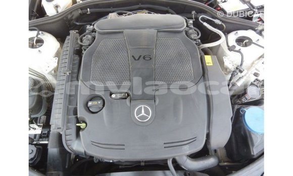 Buy Import Mercedes-Benz 190 (W201) White Car in Import - Dubai in Attapeu Province Buy Import Mercedes-Benz 190 (W201) White Car in Import - Dubai in Attapeu Province