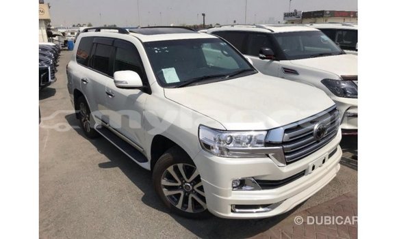 Buy Import Toyota Land Cruiser White Car in Import - Dubai in Attapeu Province Buy Import Toyota Land Cruiser White Car in Import - Dubai in Attapeu Province