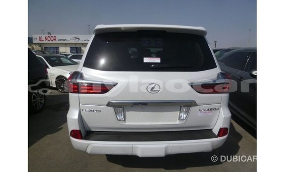 Acheter Import Voiture Lexus LX Blanc à Import - Dubai, Attapeu Province Acheter Import Voiture Lexus LX Blanc à Import - Dubai, Attapeu Province