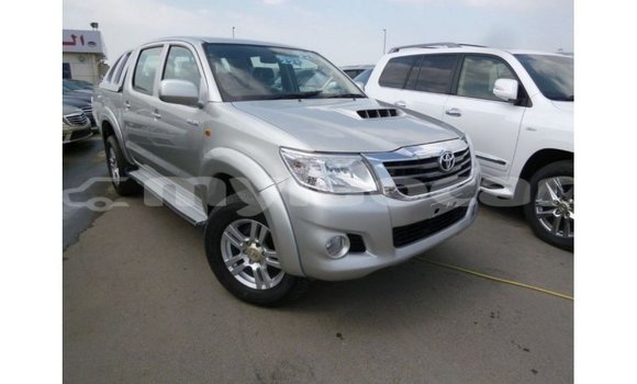 Buy Import Toyota Hilux Other Car in Import - Dubai in Attapeu Province Buy Import Toyota Hilux Other Car in Import - Dubai in Attapeu Province